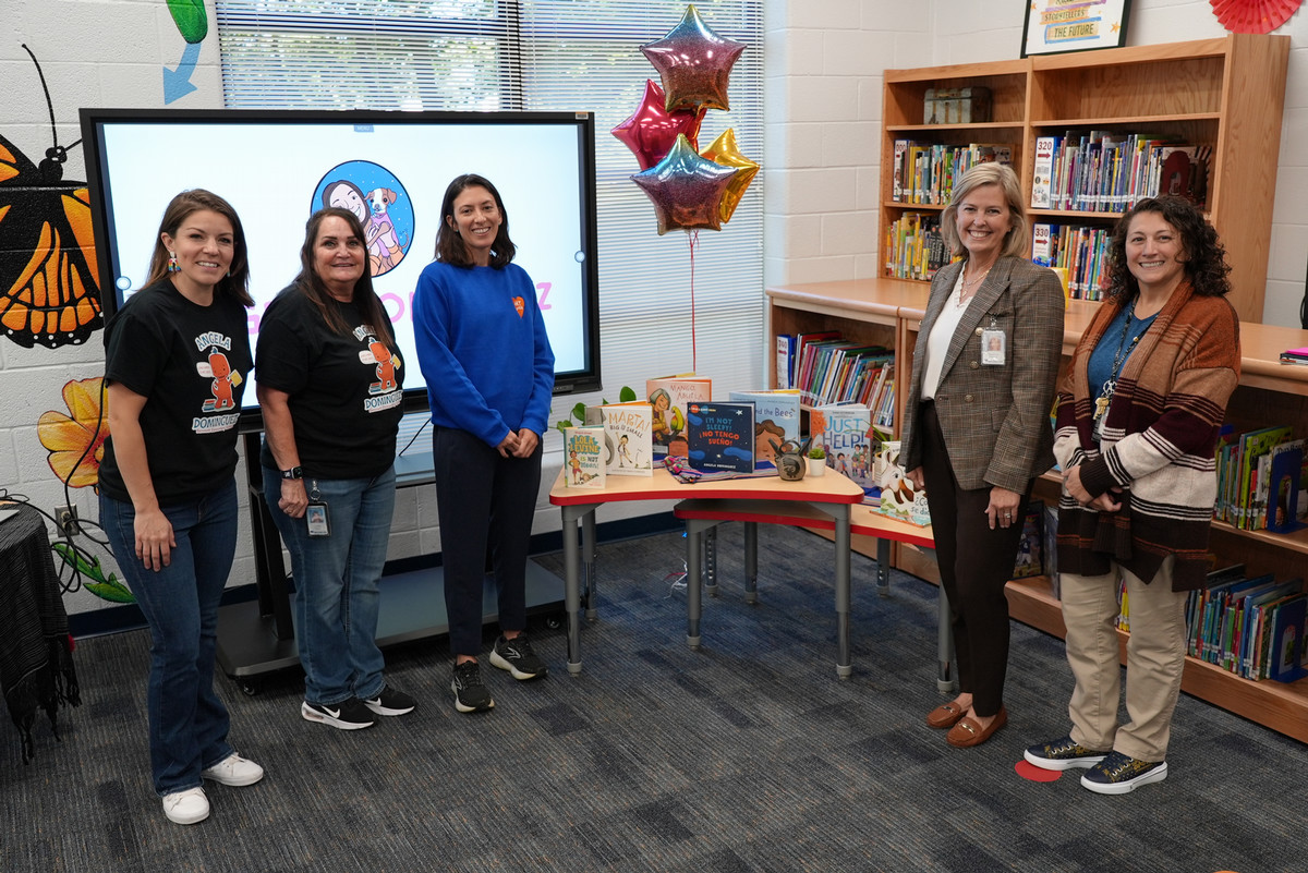 Bennett Library Team, Angela Dominguez, and Bennett Admin Team
